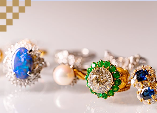 ダイヤ・ルビー・サファイアのジュエリー